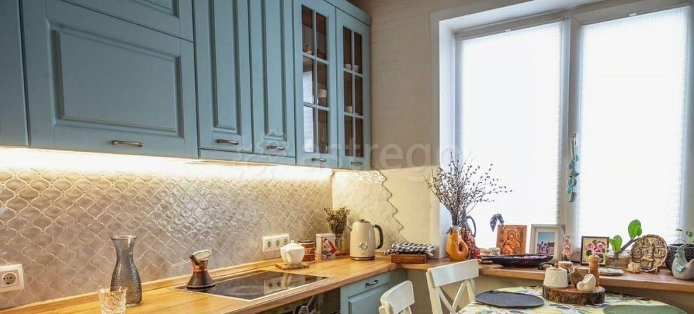 4-комн. квартира, 76 м2, 5/9 эт. Красноярск - изображение 1