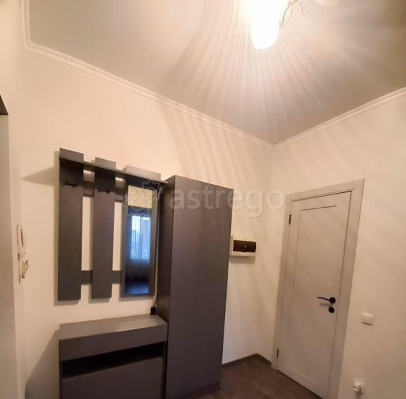 2-комн. квартира, 50 м2, 5/10 эт. Красноярск - изображение 1