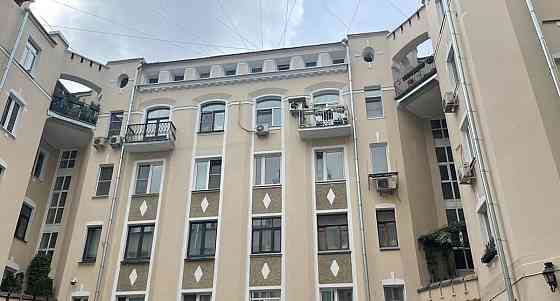 Комната, 28 м2, 4/6 эт. Москва