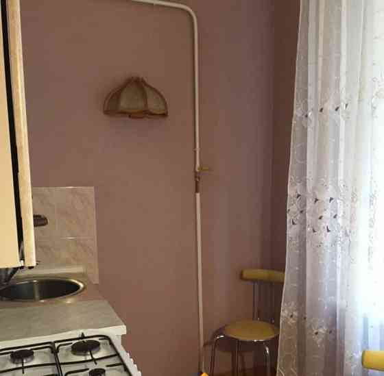 1-комн. квартира, 35 м2, 1/5 эт. Москва