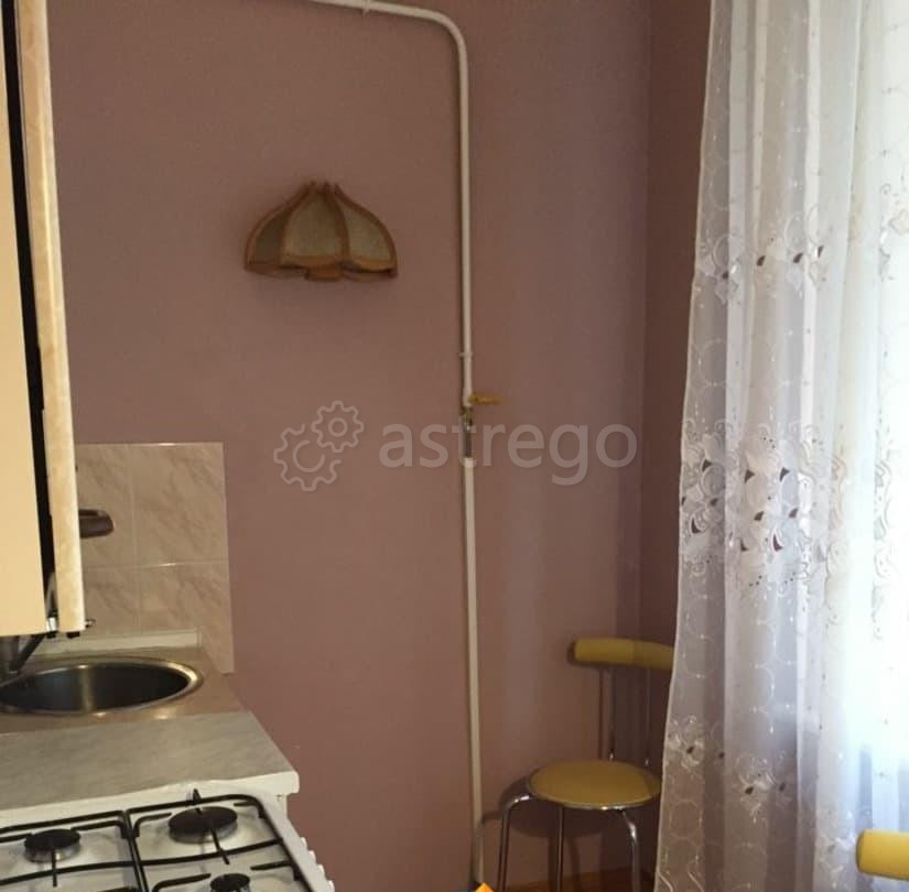 1-комн. квартира, 35 м2, 1/5 эт. Москва - изображение 2