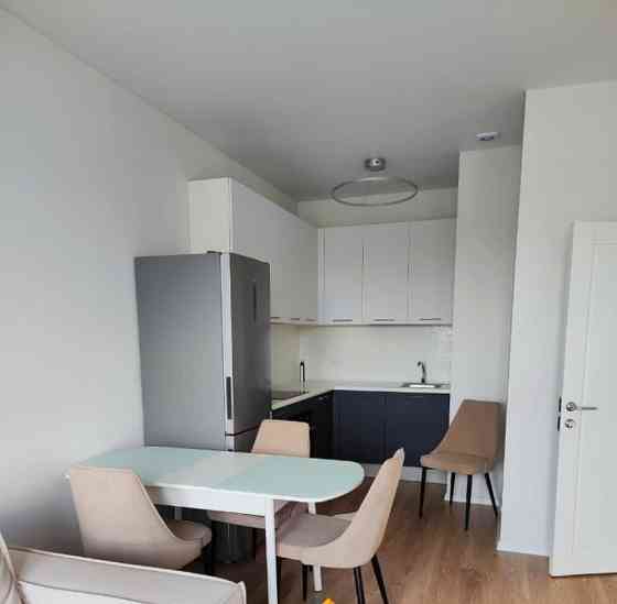 1-комн. квартира, 40 м2, 17/17 эт. Москва