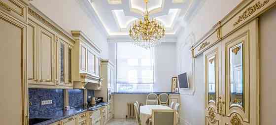 4-комн. квартира, 156 м2, 1/19 эт. Москва