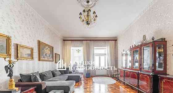 4-комн. квартира, 138.5 м2, 3/6 эт. Санкт-Петербург
