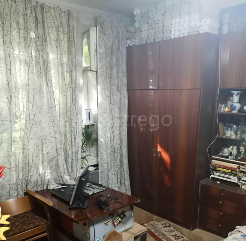 Комната, 15 м2, 1/12 эт. Москва - изображение 1