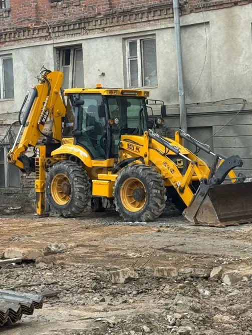 Аренда экскаватора-погрузчика, экскаватора гусеничного, фронтального погрузчика Казань - изображение 6
