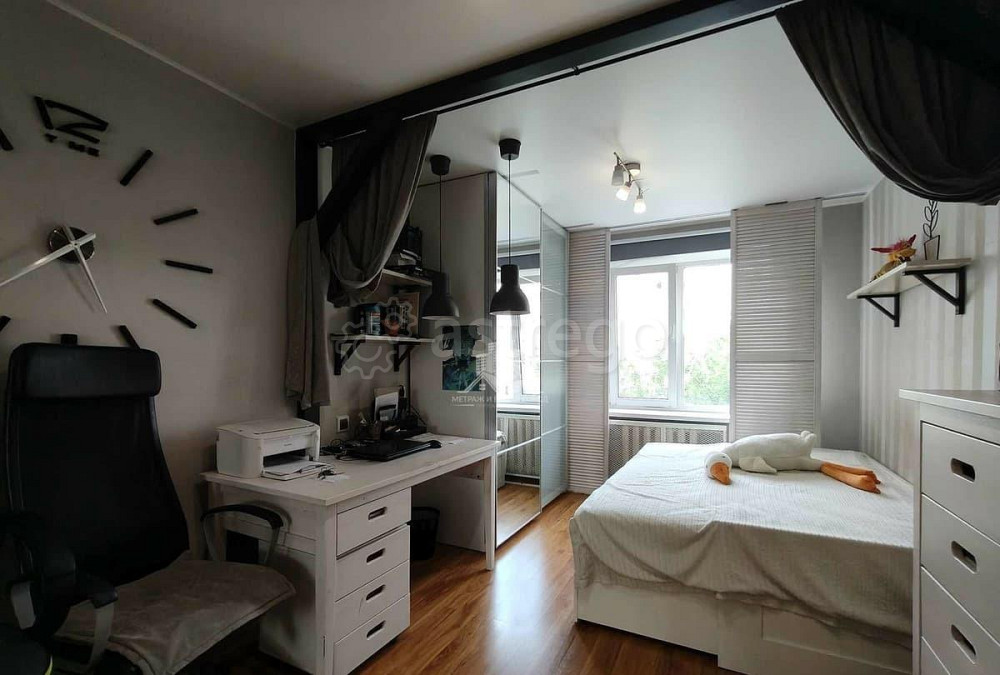 4-комн. квартира, 81.8 м2, 5/5 эт. Белгород - изображение 1