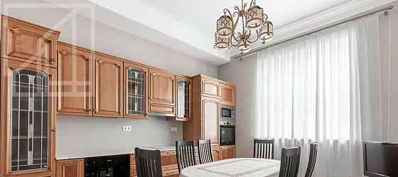 4-комн. квартира, 120 м2, 7/7 эт. Москва