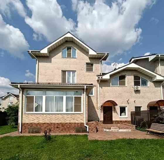 Коттедж, 230 м2, 6 соток, 3 эт. Москва