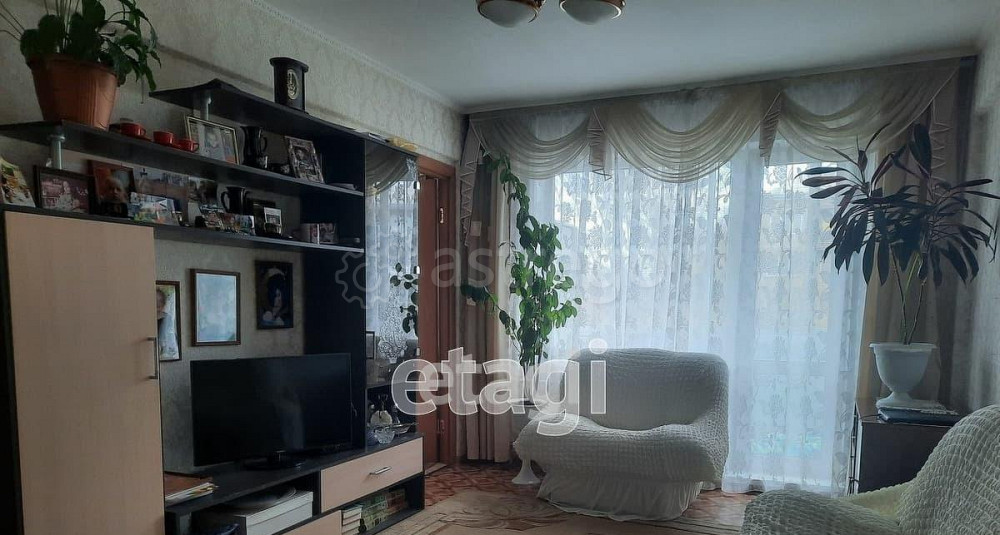 3-комн. квартира, 50 м2, 3/5 эт. Красноярск - изображение 1