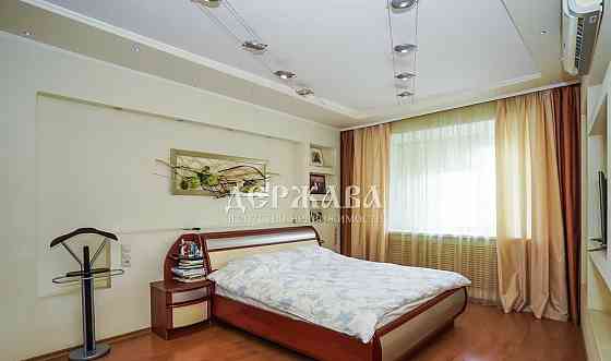 4-комн. квартира, 107.5 м2, 13/16 эт. Старый Оскол