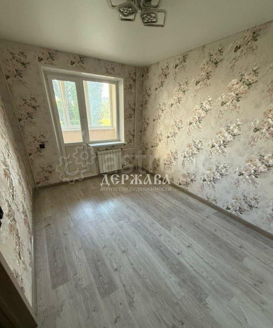 4-комн. квартира, 71.1 м2, 1/9 эт. Старый Оскол - изображение 1