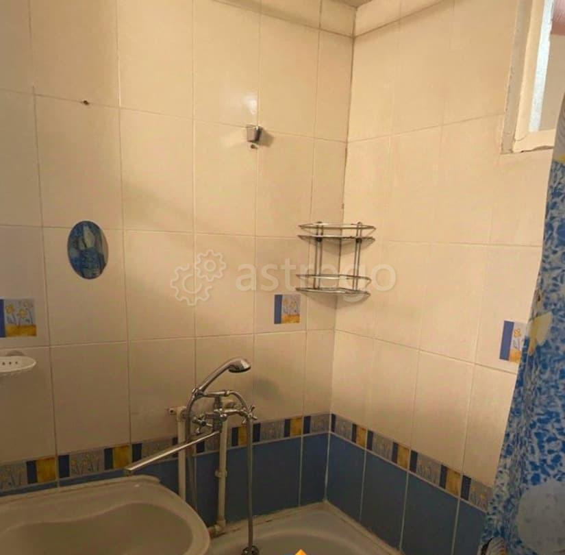 Комната, 10 м2, 3/5 эт. Москва - изображение 2