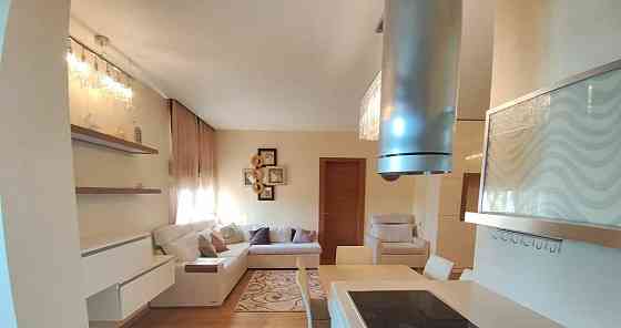 4-комн. квартира, 133.1 м2, 3/24 эт. Москва