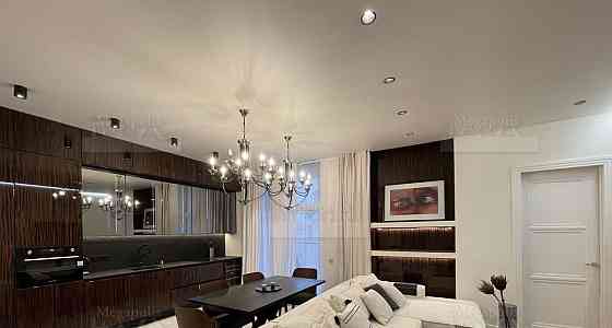 3-комн. квартира, 83 м2, 3/8 эт. Санкт-Петербург