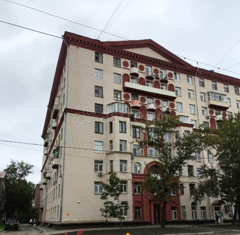 Комната, 66 м2, 2/8 эт. Москва - изображение 1