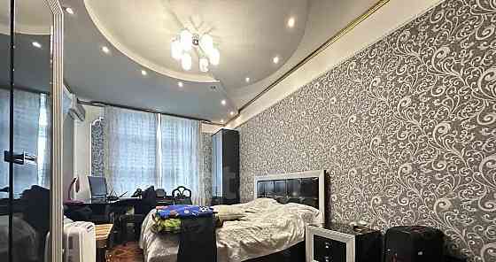 5-комн. квартира, 121.5 м2, 4/7 эт. Санкт-Петербург