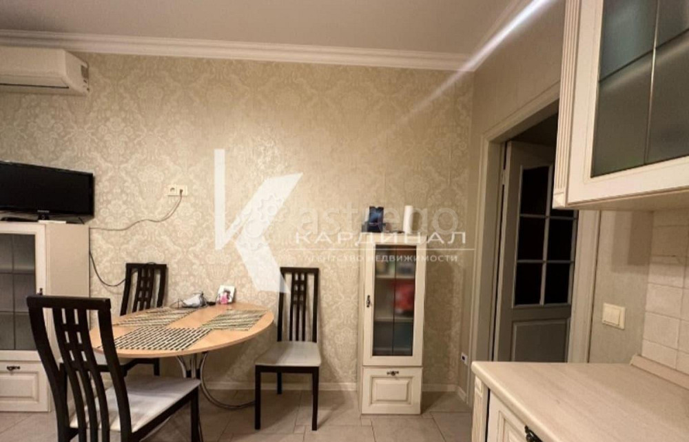 3-комн. квартира, 98 м2, 8/10 эт. Старый Оскол - изображение 1