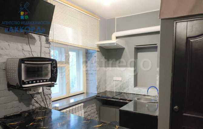 2-комн. квартира, 40 м2, 1/2 эт. Барнаул - изображение 1