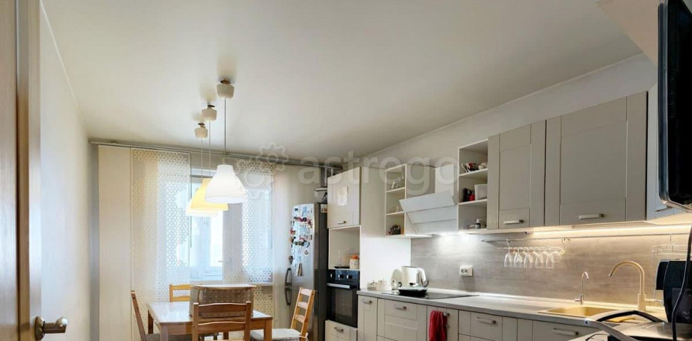 4-комн. квартира, 81.3 м2, 9/10 эт. Красноярск - изображение 3