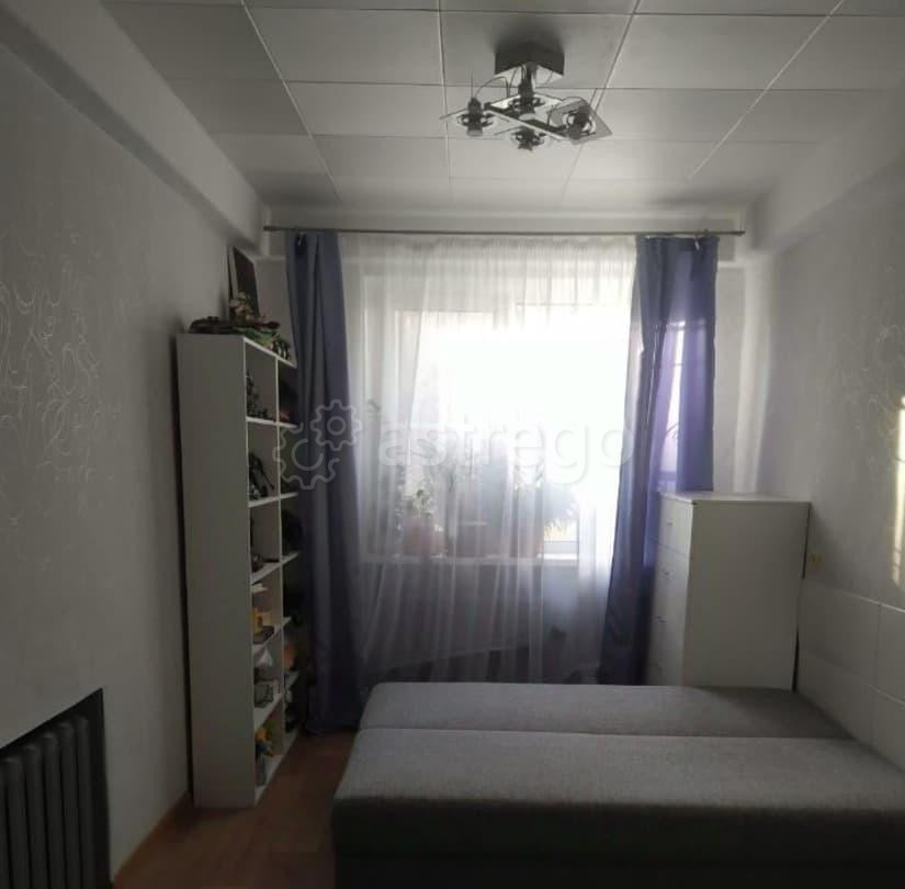 Комната, 29 м2, 1/9 эт. Санкт-Петербург - изображение 1