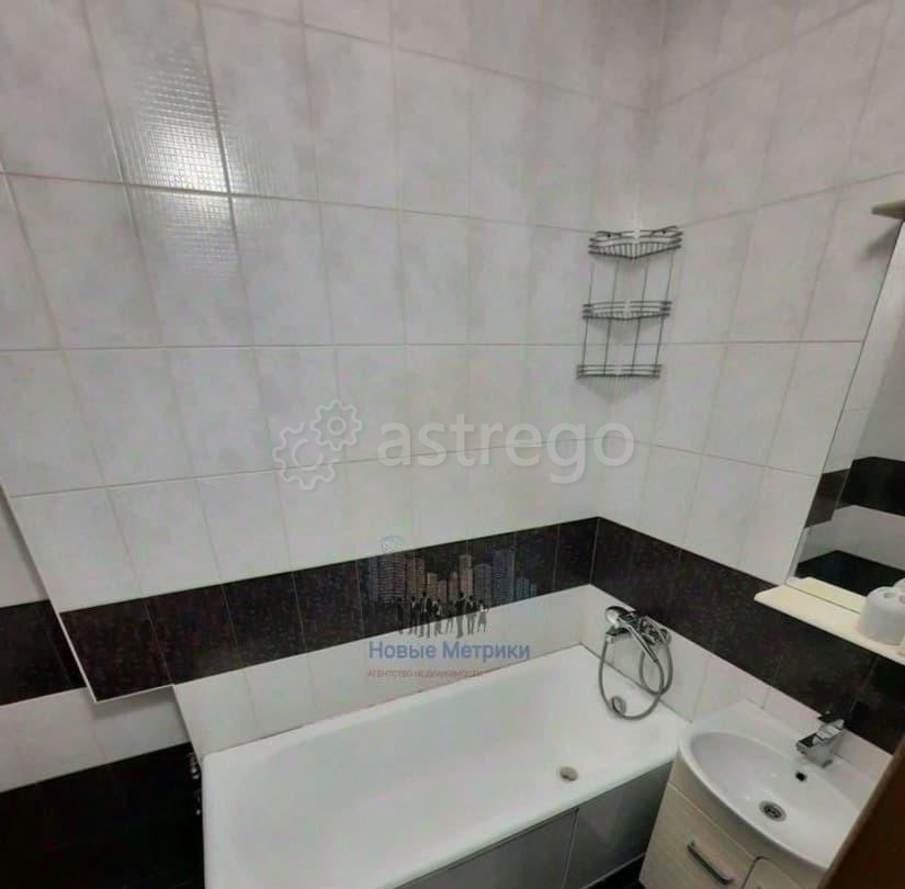 3-комн. квартира, 75 м2, 6/6 эт. Санкт-Петербург - изображение 1