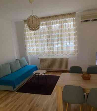 2-комн. квартира, 52 м2, 7/16 эт. Москва