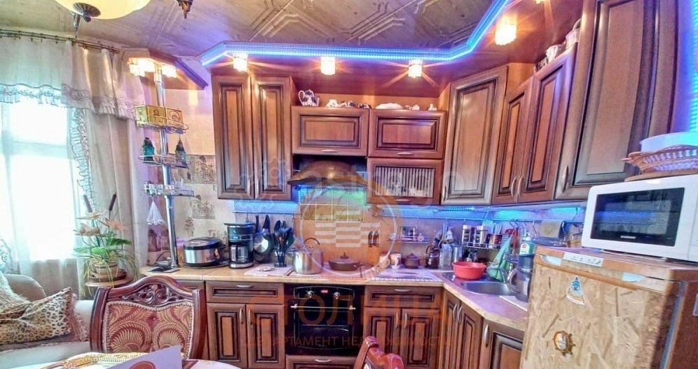 Комната, 18 м2, 4/17 эт. Москва - изображение 1