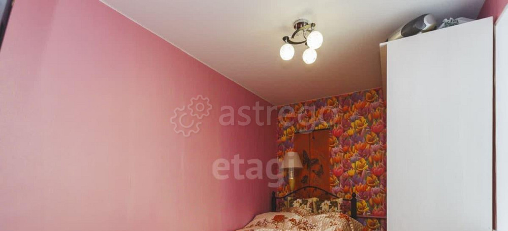 4-комн. квартира, 65 м2, 5/5 эт. Уфа - изображение 1