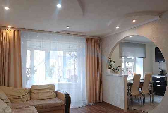 4-комн. квартира, 80.3 м2, 2/9 эт. Норильск