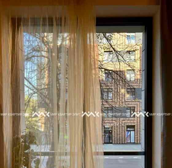 3-комн. квартира, 97.5 м2, 2/8 эт. Санкт-Петербург