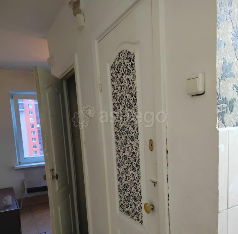 Комната, 10 м2, 5/5 эт. Красноярск - изображение 3