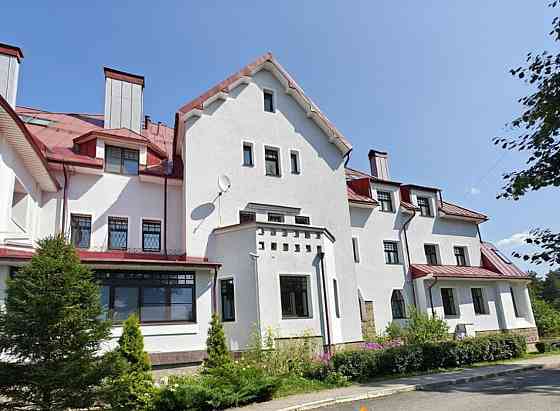 5-комн. квартира, 170.7 м2, 2/4 эт. Санкт-Петербург
