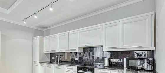 4-комн. квартира, 170 м2, 34/37 эт. Москва