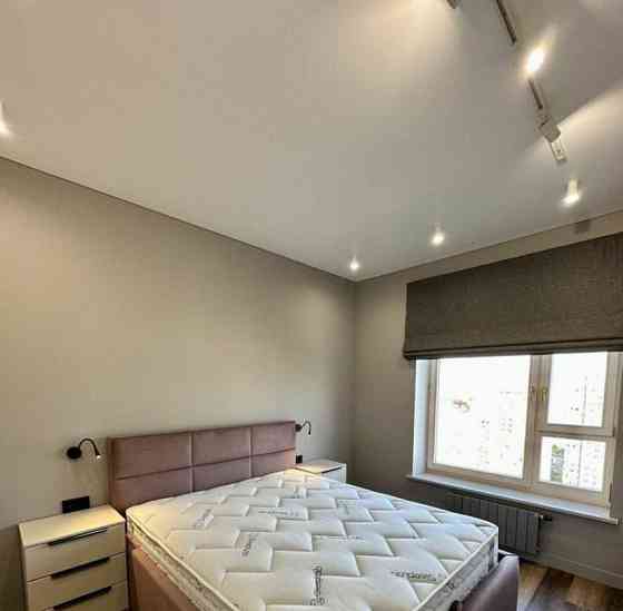 2-комн. квартира, 40 м2, 22/28 эт. Москва