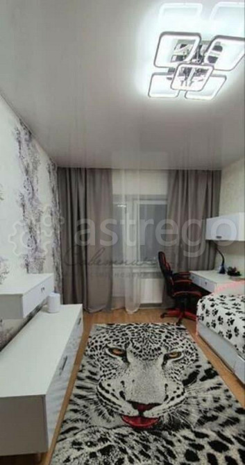 3-комн. квартира, 80 м2, 1/9 эт. Старый Оскол - изображение 1