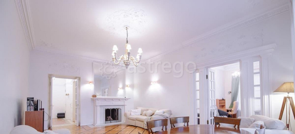 5-комн. квартира, 166.4 м2, 2/4 эт. Санкт-Петербург - изображение 2