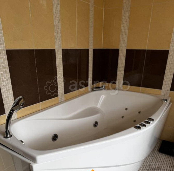 Коттедж, 300 м2, 8.9 сотки, 3 эт. Барнаул - изображение 5