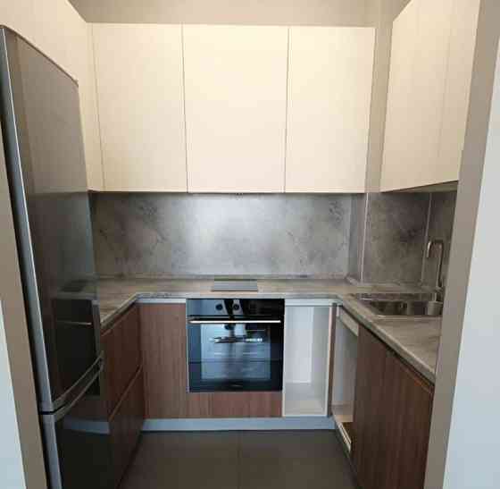 2-комн. квартира, 48 м2, 39/39 эт. Москва