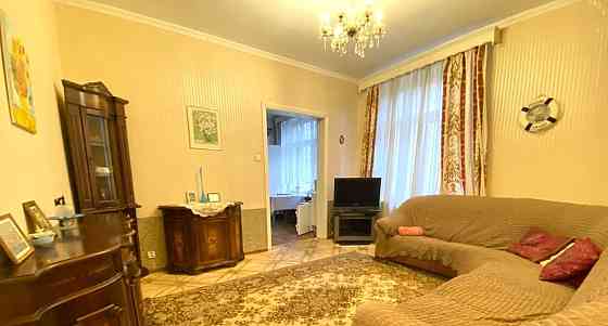 3-комн. квартира, 77.3 м2, 4/6 эт. Санкт-Петербург