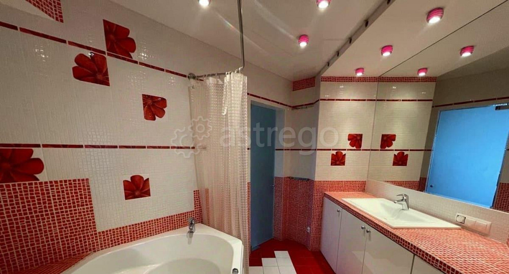 3-комн. квартира, 90 м2, 14/26 эт. Санкт-Петербург - изображение 2