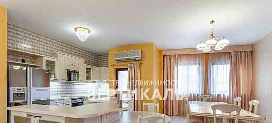 3-комн. квартира, 140 м2, 5/6 эт. Москва