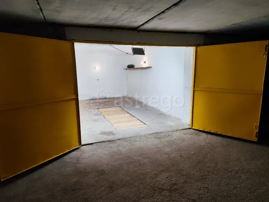 Продам гараж,  18 м2 Симферополь - изображение 2