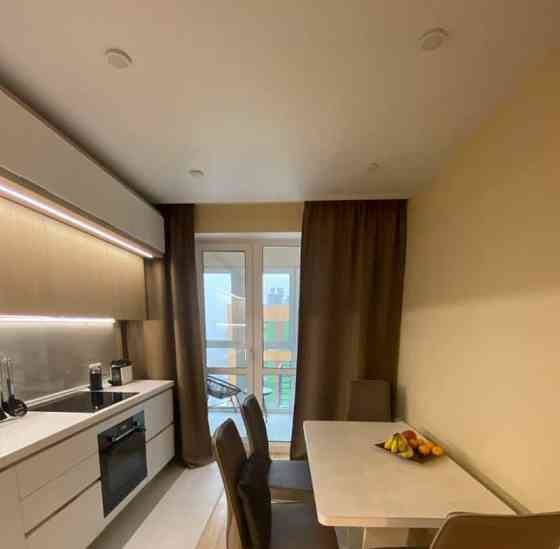 2-комн. квартира, 60.7 м2, 10/25 эт. Москва