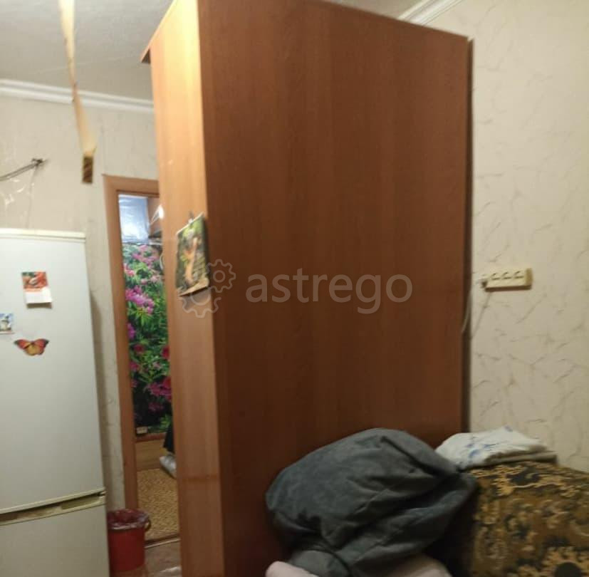 Комната, 12 м2, 3/6 эт. Красноярск - изображение 2