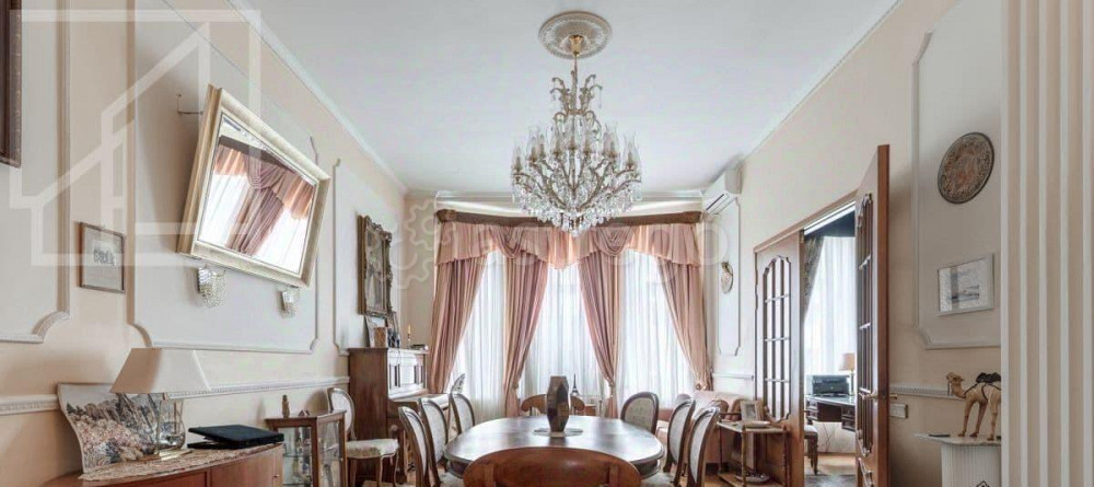 6-комн. квартира, 220 м2, 4/5 эт. Москва - изображение 1