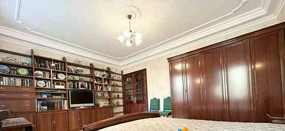 3-комн. квартира, 108.6 м2, 3/5 эт. Санкт-Петербург