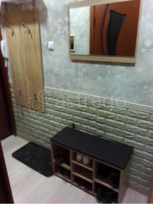 Продам 2-комн. Квартиру, 44 м2, 1/5 этаж Тюмень - изображение 2