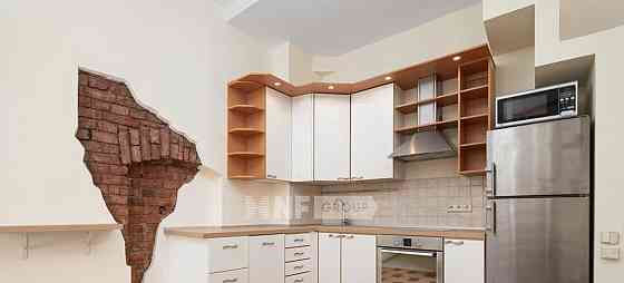 4-комн. квартира, 115.5 м2, 3/5 эт. Москва