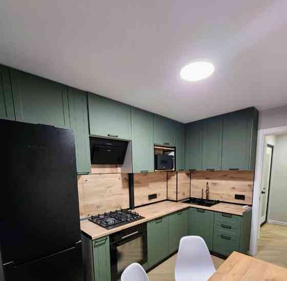 3-комн. квартира, 60 м2, 1/9 эт. Москва